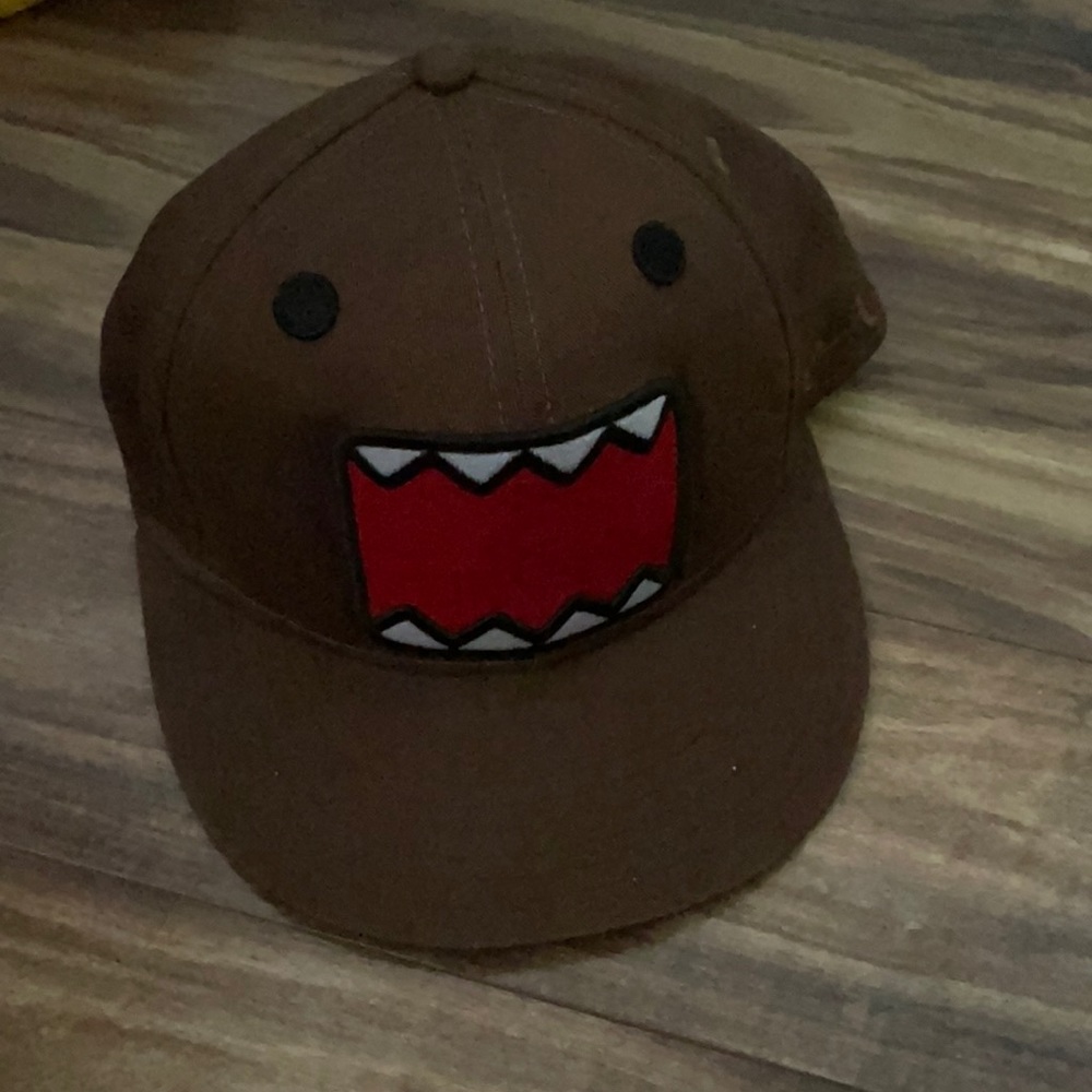 Dino snapback